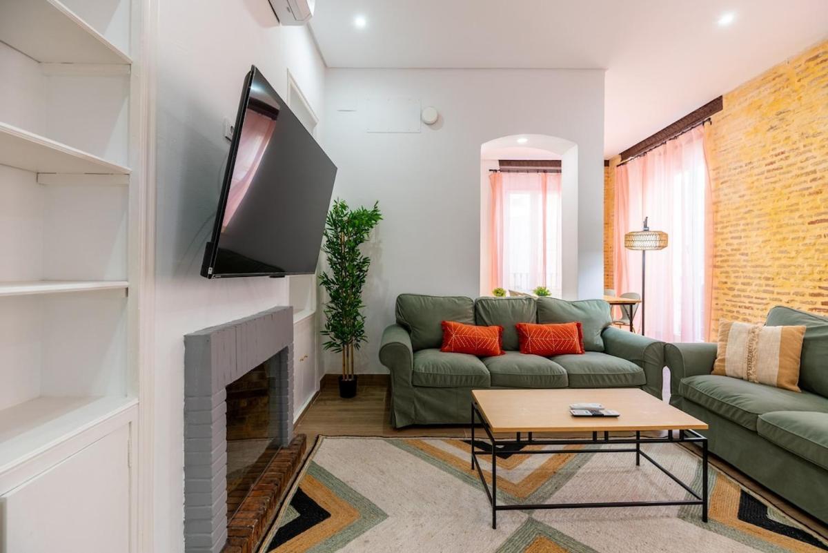 Aurora Nueva Casa Maestranza Catedral Parking Appartement
